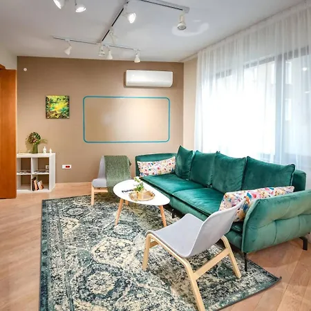 Will New Modern & Spacious Apt! * Sofia