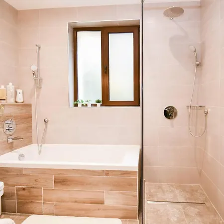 Will New Modern & Spacious Apt! Apartment Sofia
