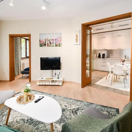 Will New Modern & Spacious Apt! *